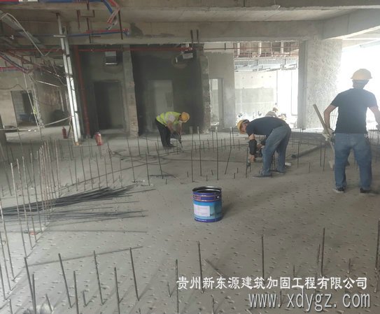 简述屋面防水使用年限和防水等级